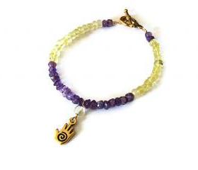 Charm beaded bracelet. Hamsa and quarts bracelet.