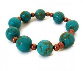 Turquoise stretch bracelet. Fashion style bold jewelry accessories 